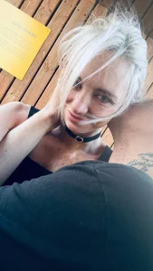 Blond_ice Public 사진