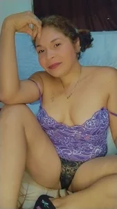 GreisyAndHazzanのMi esposa hermosaの 4  枚の写真