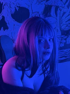 princesita_valija_ You look lonely รูป  3