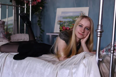 MilanaJune Public Foto 2