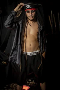 Boss_Domiinator: Halloween 2025 👻 ( 4 фото)