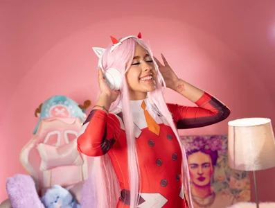 Zdjęcia NekoWaifu Zero Two ✨:  3
