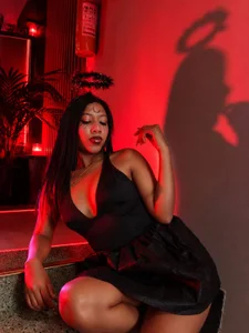 _gabi_hotのDARK ANGEL 🖤の 2枚の写真