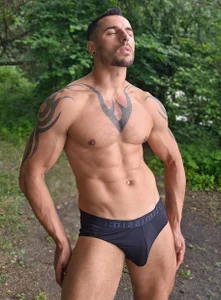 Adam_Shen Public Pic 7