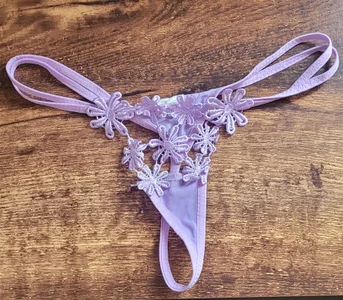 Buy My Pantie de FunnyAly  7 Imagens