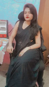 SEXY-MAHI4 Public Pic