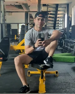 Samyr2021s Gym time sexfoto 4