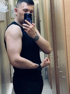 After the workout de KaydenGray  3 Imagens