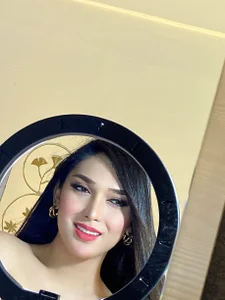 cockNARI69 kullanıcısının Pretty in the mirror 😍 albümü -  2 fotoğraf