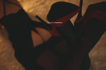 HeelsNChaos Public  5. fénykép
