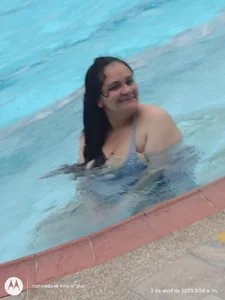 Dirty_sandy888 kullanıcısının Sandy in pool albümü -  4 fotoğraf