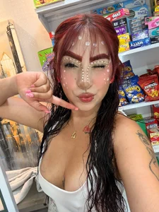 Karis_Voidの✨💄😍💖の 3枚の写真