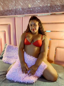 ALYANNA_HOT_: Curves that make you fall in love! 🍑 ( 3 фото)