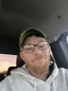 luv2cum7491 Public Pic 4