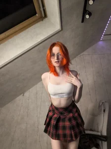 ElizabethHarpper: new hair colour ( фото)