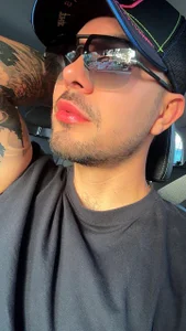 julianmonttoya Public Pic 2