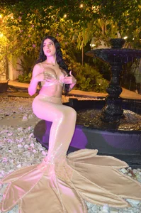 LianneRougue_ night of halloween Pic 4
