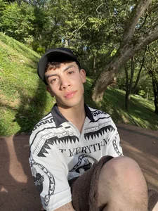 aaronjames1 Public Gambar 3