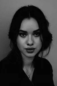 LiaRobbins Black and white me❤️ Immagine  4