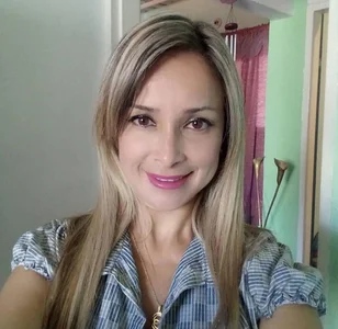 DaisyPleasurePublic Bild 2