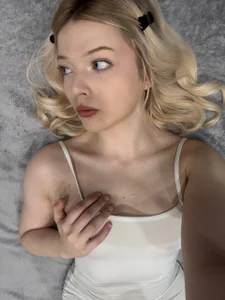 ZazaLiya An angel from heaven is coming to you^^ Pic 3