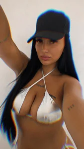 Jazmin_BunnySummer pool party 👙 Bild 3