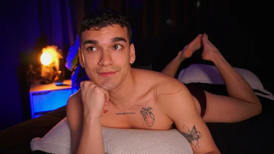 EROS_AND_ALAN: Public ( фото)