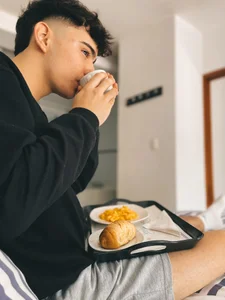 lukeboyce33: Public ( 5 фото)