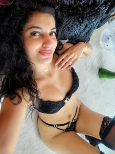 YasmineDelight Play with me Kuva 9