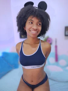 Public de Lolalewis777  3 Imagens