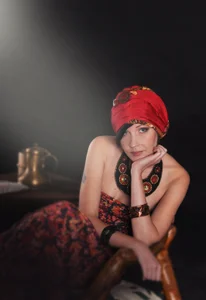 VeraWatts Public Pic 3