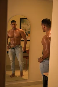 Zdjęcia Trevor_vinc Would you like to see me at your house?:  8