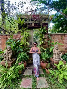 HaileyBaldwin's photo