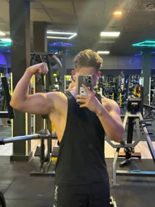 find0m_master Hello guys Foto 3