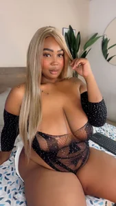 Niicol_jenneer01 Mona Poză