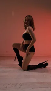 Casey_Sweeet red mood❤️❤️❤️ Pic 5