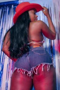 Angel_Avni Happy 4th July 💥 Foto 2