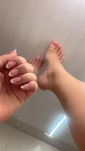 kailyn_rosse_ 💅🏻🦶🏻 Pic 2