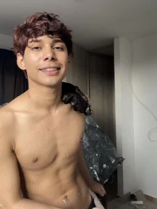 AliottTwink Paint my apartmen 사진