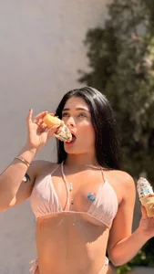 Creamy Desires 🍦💦🔥 de GiaFerrara Foto 7