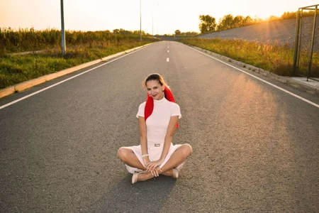 LeonaLaneのWhat flower do I look like?😇🧐の 2枚の写真