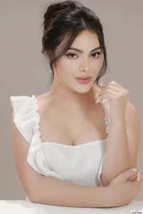 Angel in disguise de TS-SimplyTheBest  3 photos