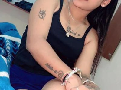 cute_bhabhi110 Public Foto