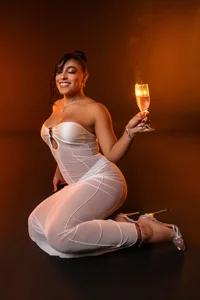 JuliCorrea_ super sexy 🌸 Pic 6