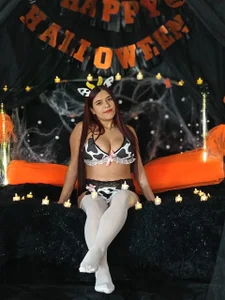 CataleyaHot_132 halloween 2025 muuuu Pic 7