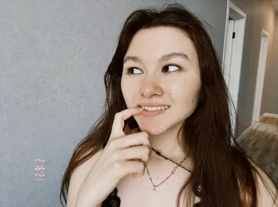 LewisThrone For you cute Pic