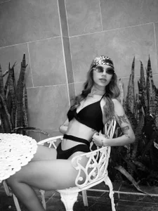 NaughtyAnggel pool day (day off) 🫠 Pic 6