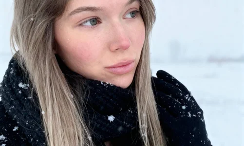 Your Movie Star 🎥✨ de viviann_evans  5 Imagens