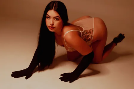 AvaScott_ femme fatale💄 Hình 2