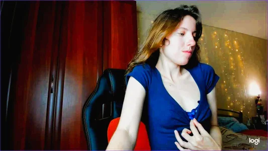 Agata_in_WonderlandPublic图片